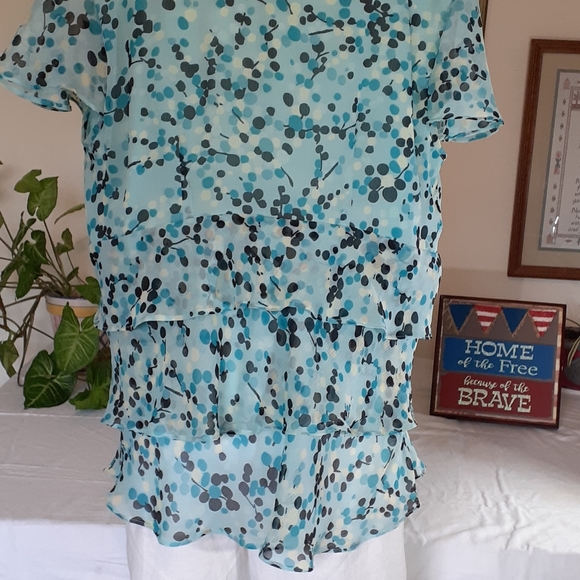 Top, Blouse, button up, blue & white, polyester, apt. 9 - Picture 4 of 8
